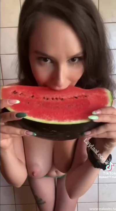 TikTok from summer baby🍉